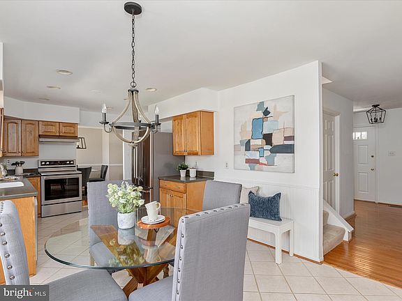 2nd image of 13164 Autumn Hill Ln