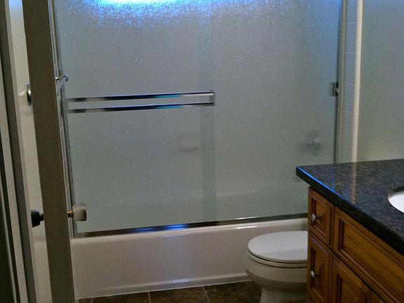 4th image of 676 N 5th St APT 6