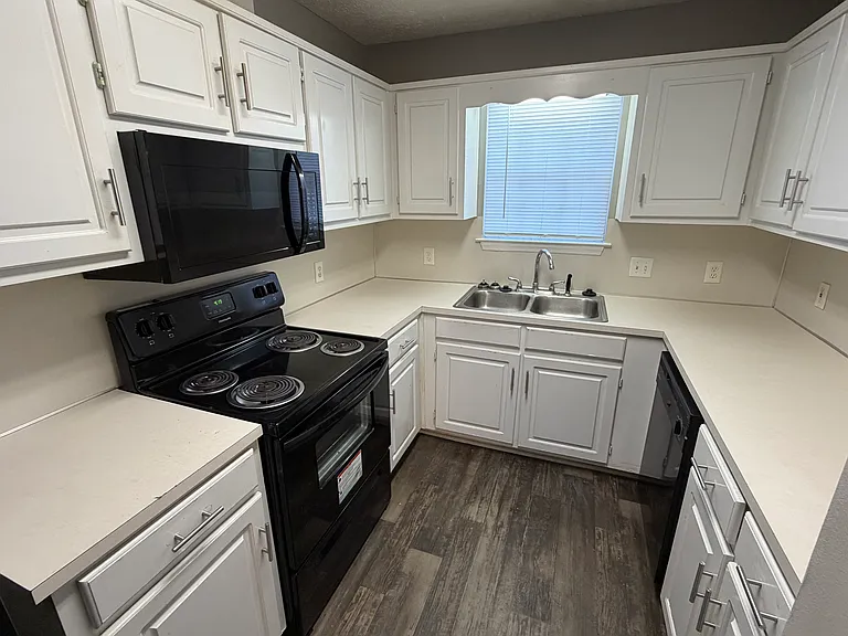 6208 Cross Tie Ct — Photo 6