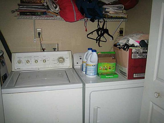5th image of 58 Carriage Ln APT D