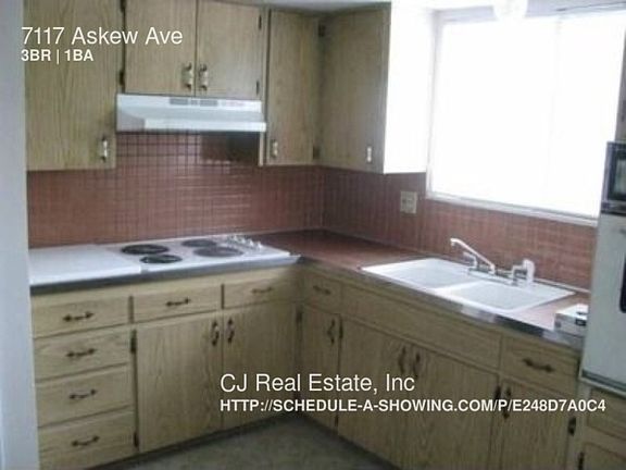 4th image of 7117 Askew Ave