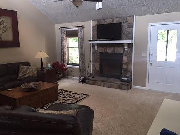 4th image of 2314 Saint James Ct