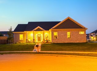 505 Wake Court, chatham, IL 62629