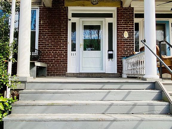 4th image of 111 N Belmont Ave