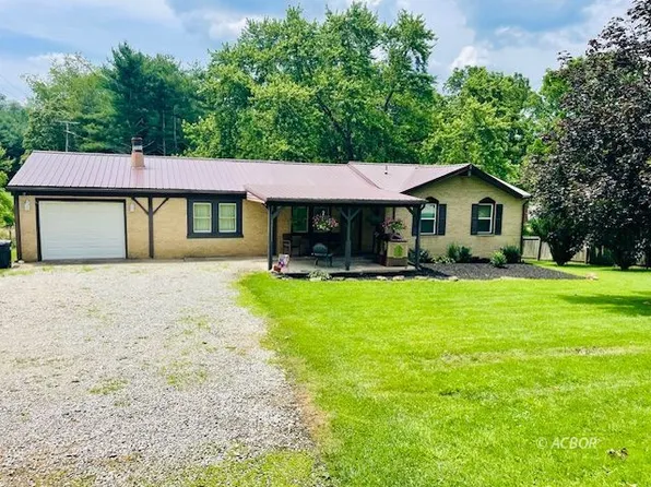 10363 Bremen Rd, Logan, OH 43138