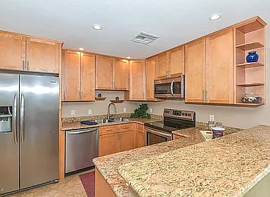 3 bed, 1248 sqft, $2,335 — Photo 3