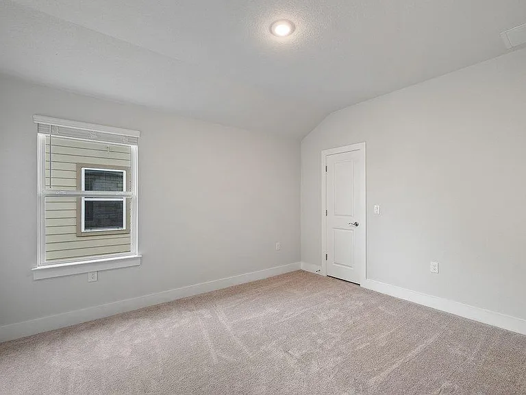 17405 Hattie Trce — Photo 23