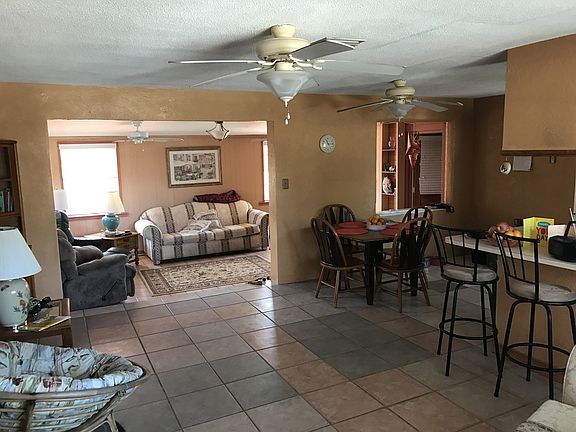 5th image of 4650 Saxon Dr