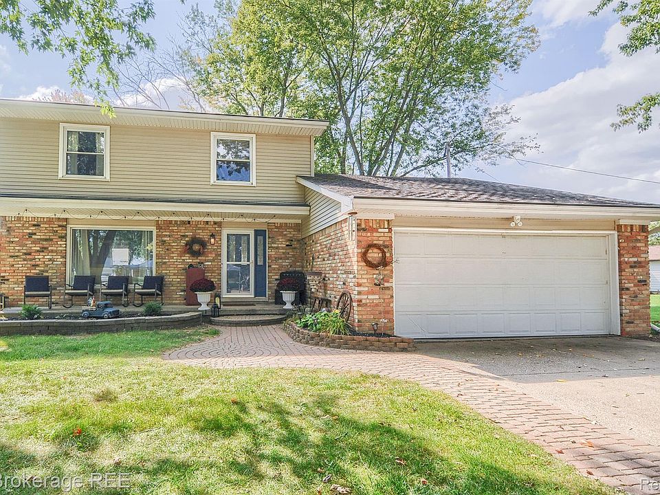 1st image of 2072 Hardwood Cir