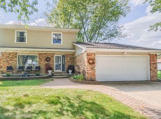 2072 Hardwood Cir, Davison, MI 48423