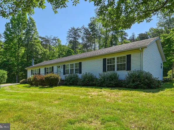 3151 Waldrop Church Rd, Louisa, VA 23093