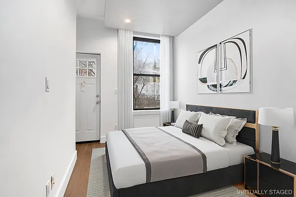 Rented by Compass | media 17