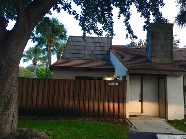 4144 Palm Bay Cir APT B, West Palm Beach, FL 33406