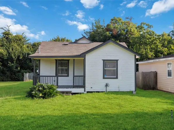 6414 Woodrow St, Texas City, TX 77591