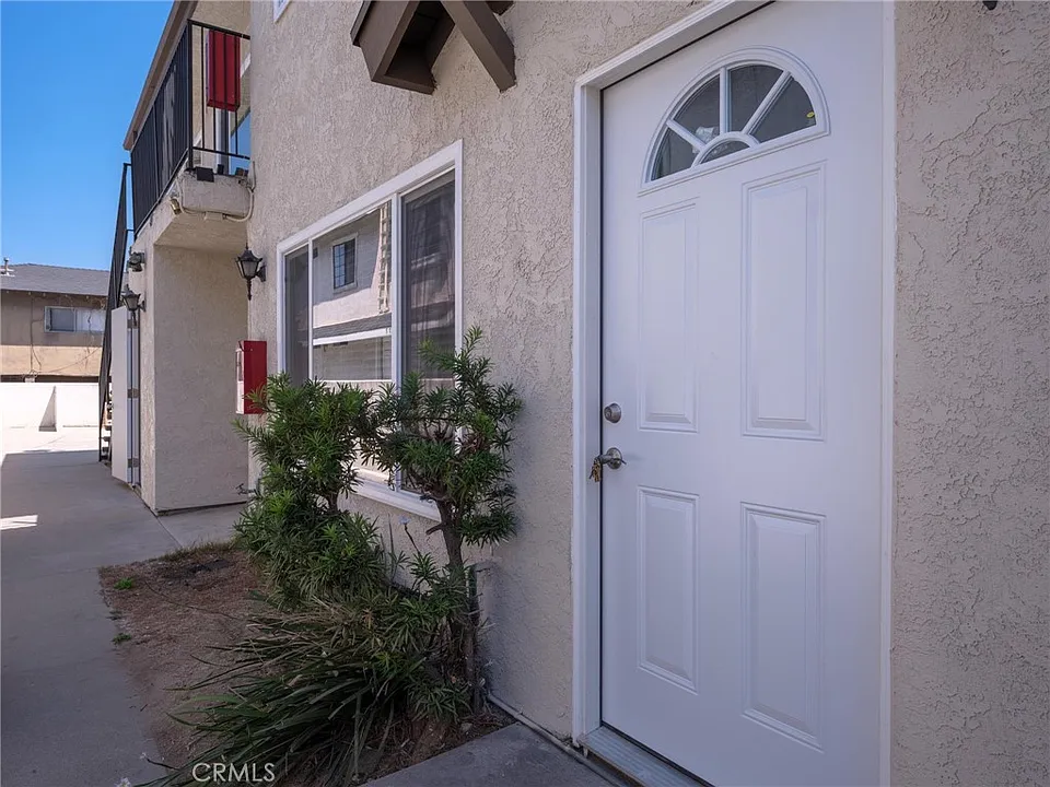 104 N Atlantic Blvd #C