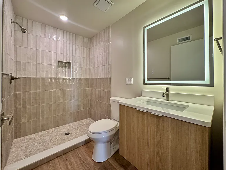5222-24 Chester Ave #4 — Photo 28