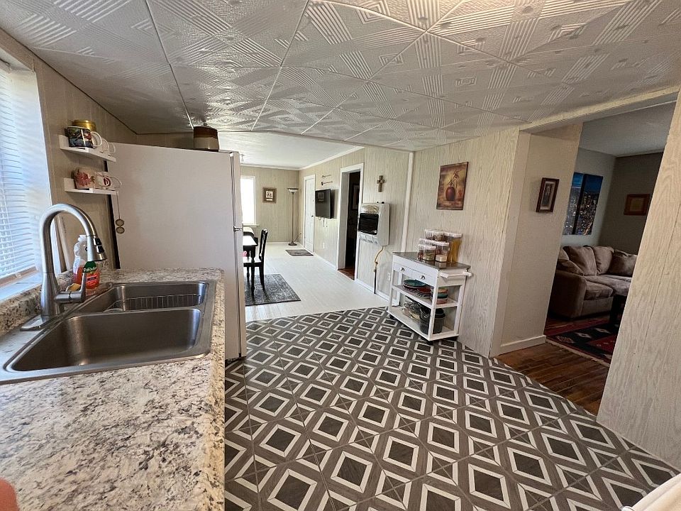 104 S Wewoka St, Wetumka, OK 74883 Zillow