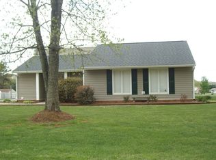 699 W Dalton Rd, King, NC 27021