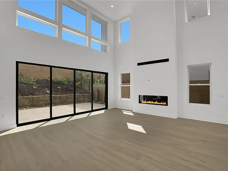 168 Creation St — Photo 5
