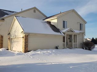 4456 Squaw Valley Dr, Loves Park, IL 61111