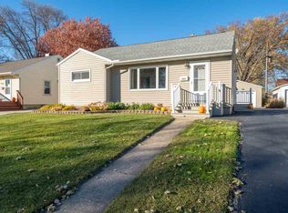 4014 Rockwell Dr, Madison, WI 53714