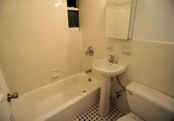 Rented by JM Preston Properties LLC | media 32