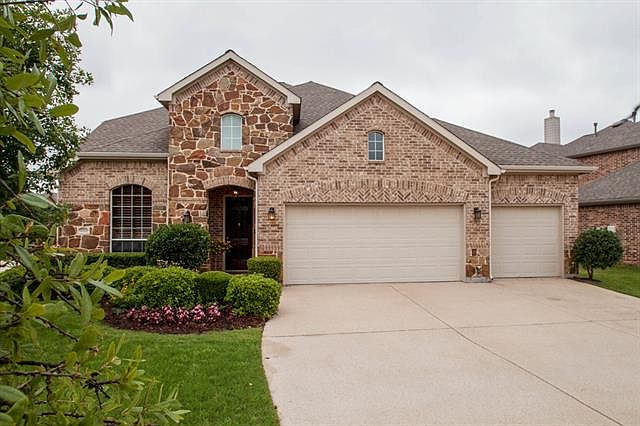 1st image of 8703 Dayton Dr