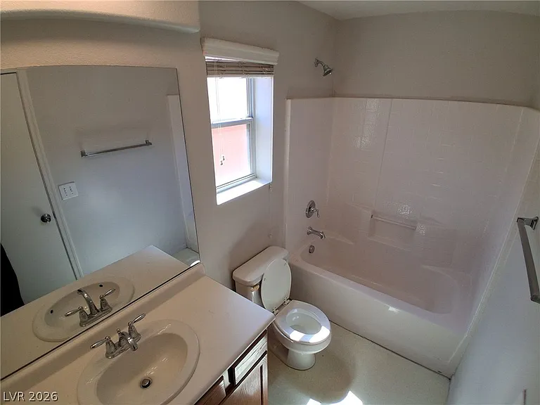 8011 Torremolinos Ave — Photo 10
