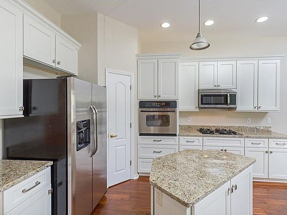 4th image of 12606 Stanwyck Cir