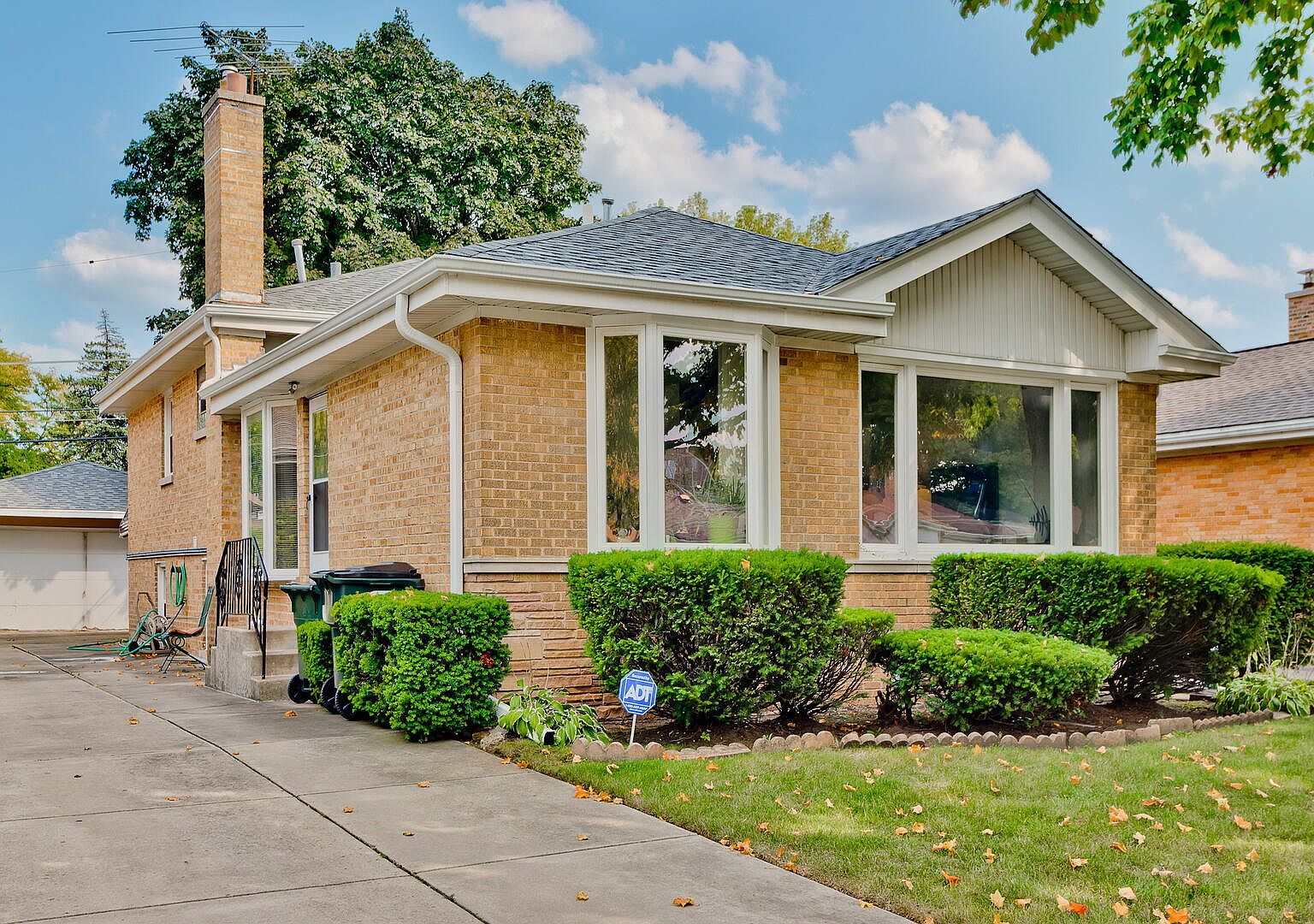 7237 N Lowell Ave, Lincolnwood, IL 60712 Zillow