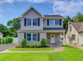 308 Wilson Pl, Bellmore, NY 11710