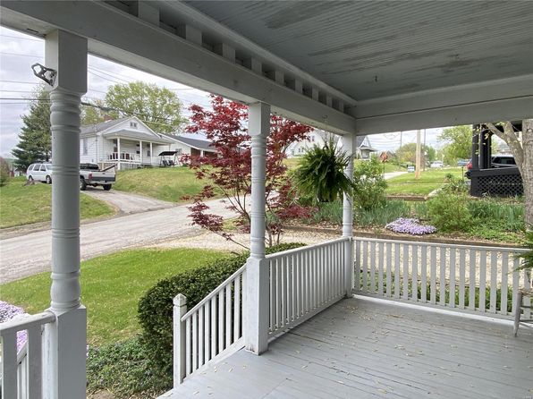 104 E 12th St, Hermann, MO 65041