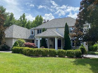 8 N Disbrow Hill Rd, Monroe Township, NJ 08831