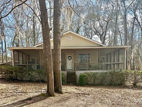 2nd image of 648 Stumphole Rd