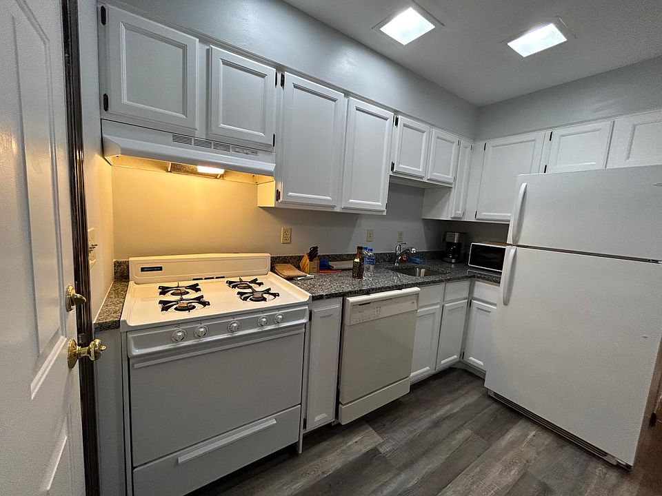 220 St, Lebanon, NH 03766 Zillow