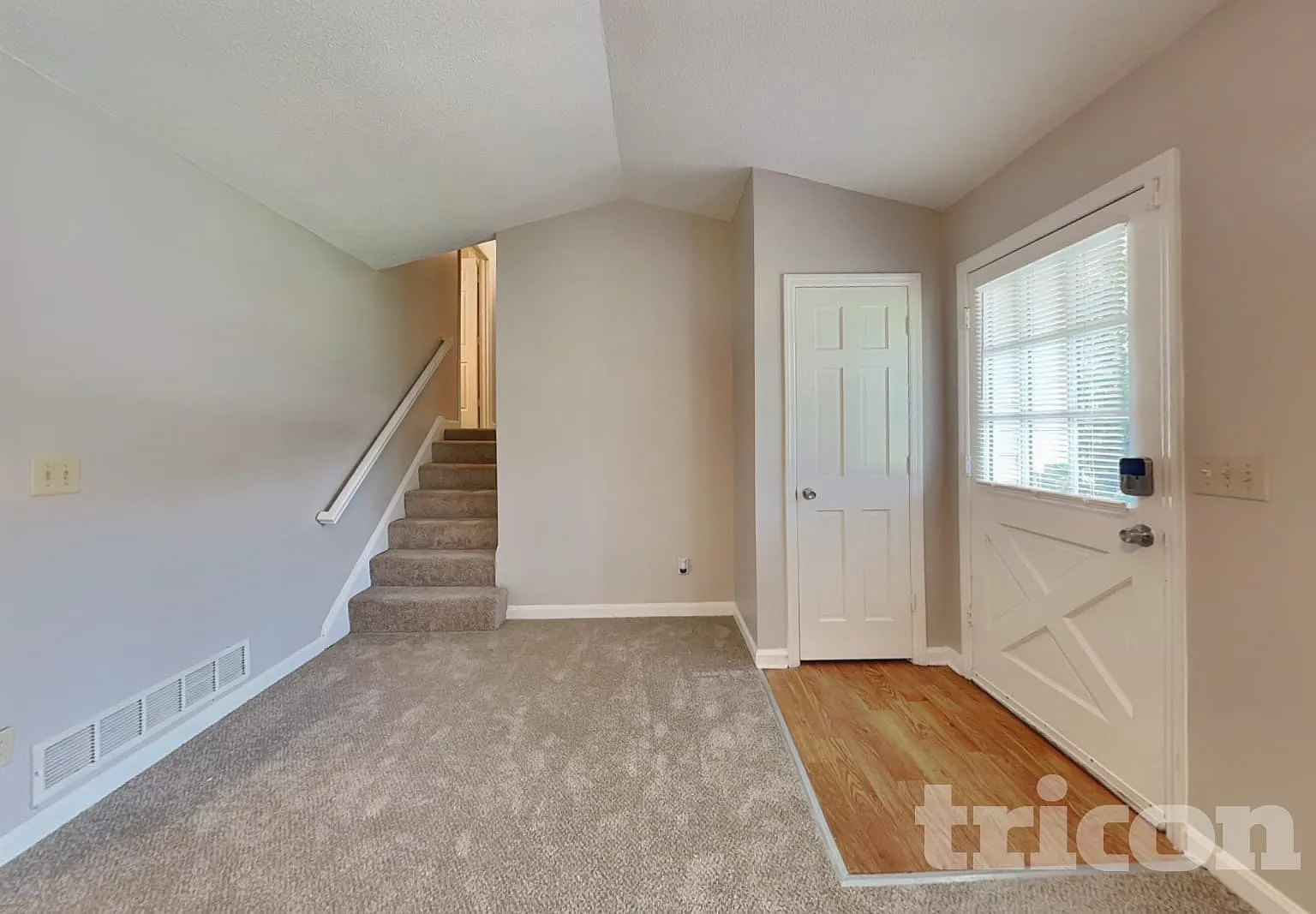 1202 Holly Hills Drive Lilburn GA — Photo 4