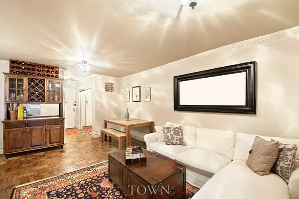 Sold by Town Residential | media 13