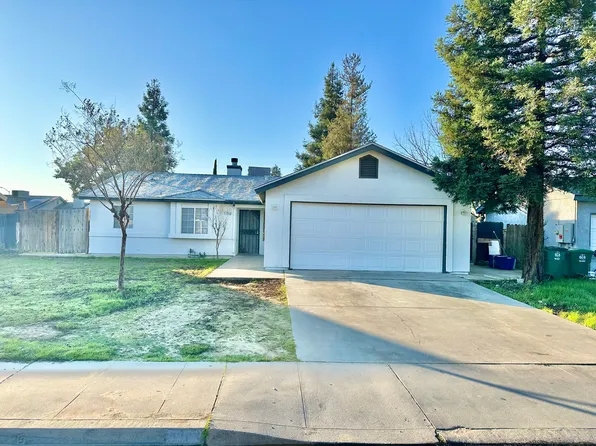 2363 Sierra View St, Selma, CA 93662