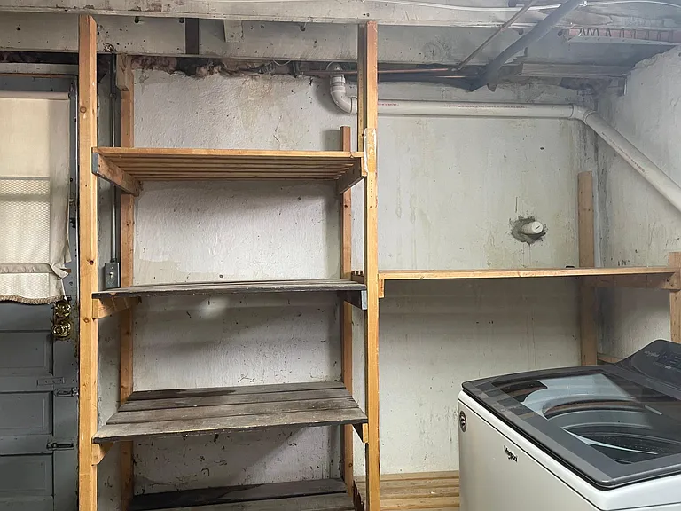 6011 Elizabeth Ave — Photo 38