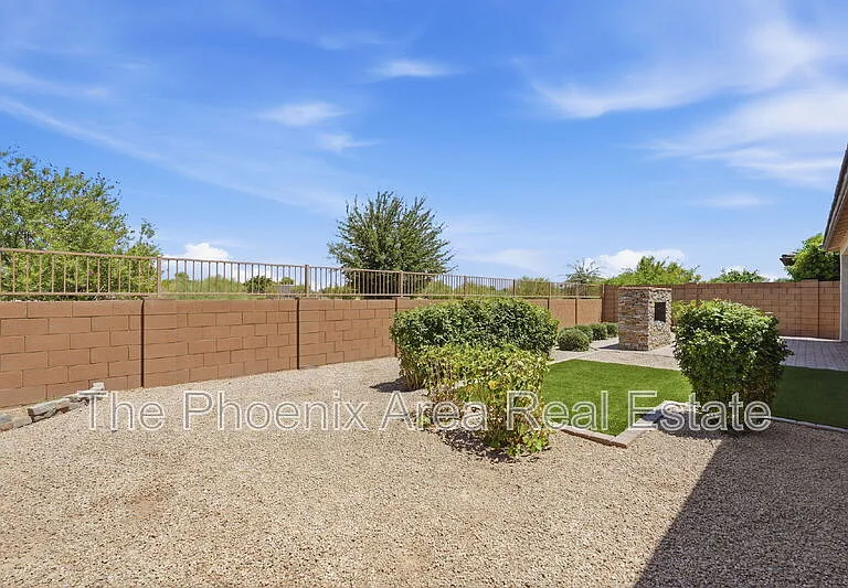 39725 N Hailey Ln — Photo 49