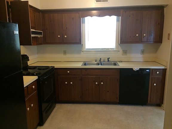 4th image of 1114 Palmerton Dr