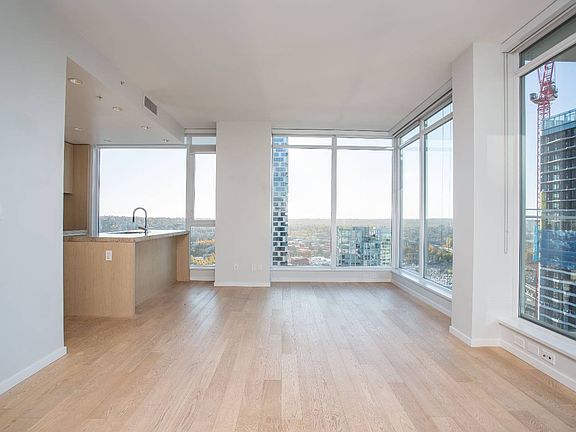 5th image of 1351 Continental St #3505
