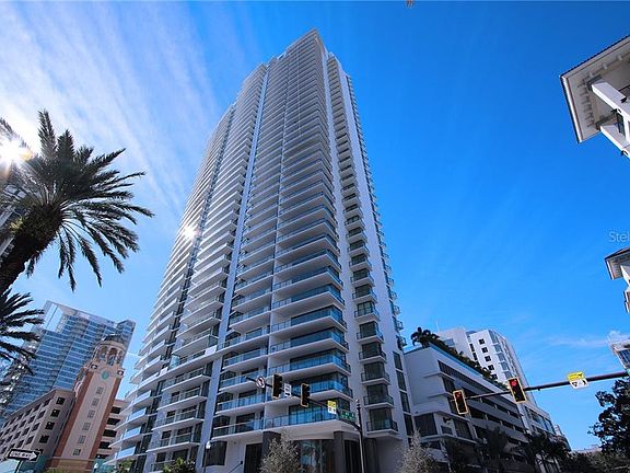 2nd image of 100 1st Ave N Unit 3201