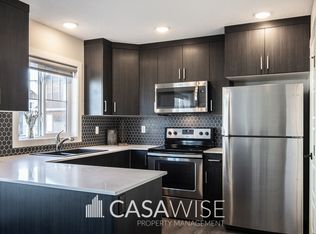 1005 Graydon Hill Blvd SW #26, Edmonton, AB T6W3J5