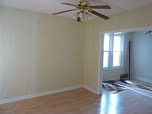 4th image of 1218 S 49th Ave
