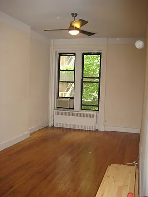 Rented by Magnone Real Estate | media 48