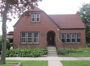 319 Root St, Park Ridge, IL 60068