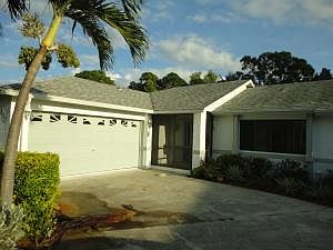 1st image of 837 SE Polynesian Ave
