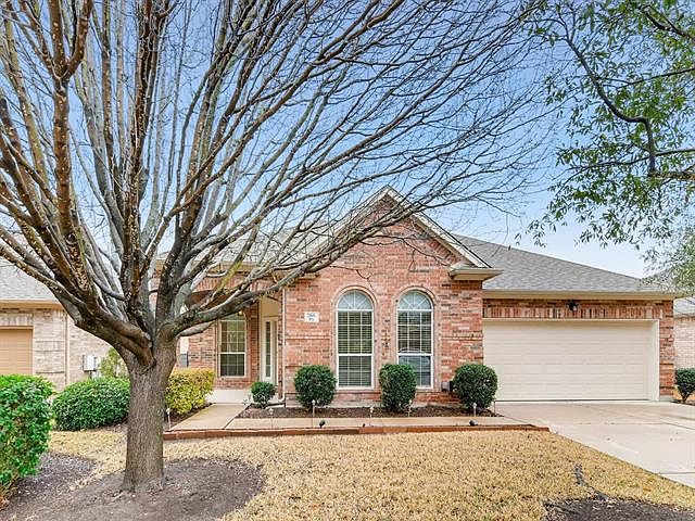 1st image of 766 Bent Wood Pl