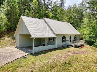 92 Ogreeta Rd, Murphy, NC 28906